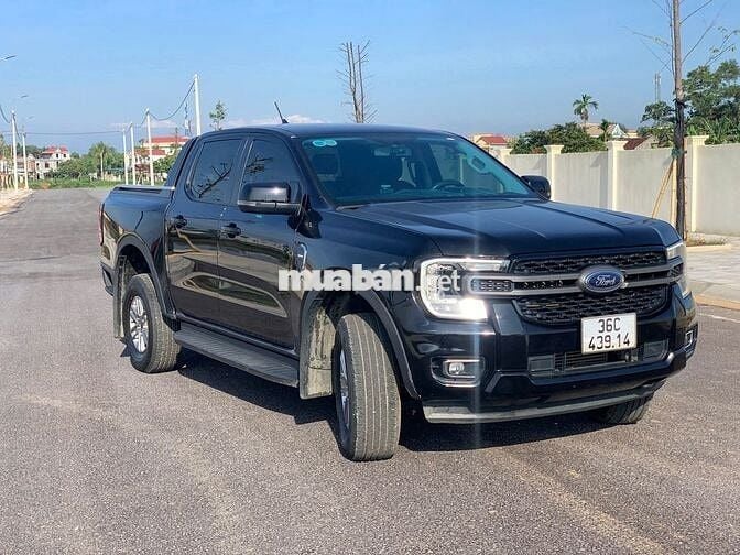 Ford Ranger 2023 đăng kí 2024 XLS 2.0L 4x2 AT