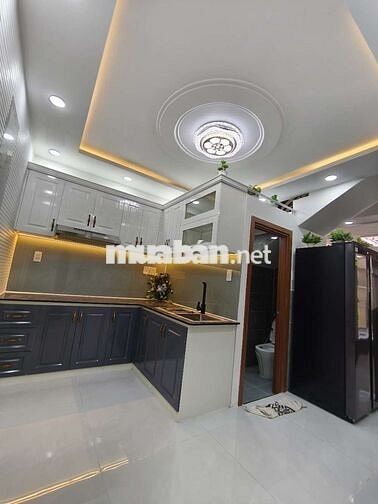 NHÀ VIP - NHÀ LIỀN KỀ PHÚ MỸ HƯNG-GẦN SIÊU THỊ BIG C-46M2 NỞ HẬU - 6T6