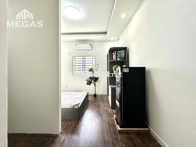 🍀CĂN HỘ BAN CÔNG RIÊNG - CỬA SỔ THOÁNG NGAY LẠC LONG QUÂN - ÂU CƠ