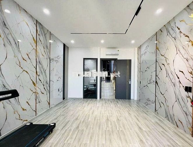 SIÊU PHẨM DT KHỦNG - 606C Đường 3/2, P14,Q10- DT 5x23m, 6p