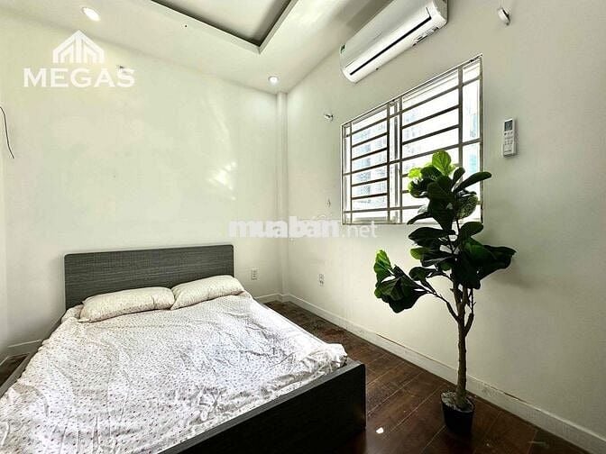 🍀CĂN HỘ BAN CÔNG RIÊNG - CỬA SỔ THOÁNG NGAY LẠC LONG QUÂN - ÂU CƠ