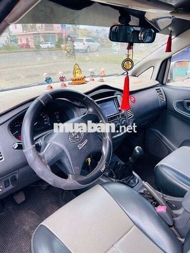 Toyota Innova 2013 2.0E - Chỉ 178tr