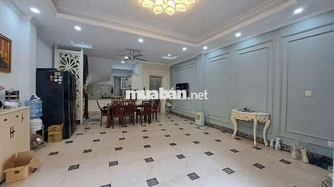 Nhà Nguyễn Văn Cừ 55m2-6 Tầng thang máy - Ô tô tránh - Giá 28 Tr