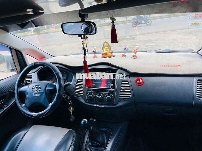 Toyota Innova 2013 2.0E - Chỉ 178tr