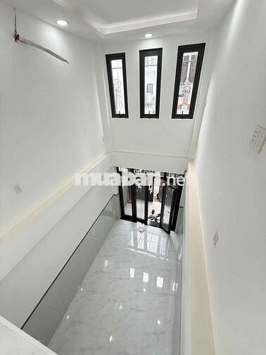 🏡 Nhà Mới 3 Tầng – Sát Mặt Tiền Âu Dương Lân
