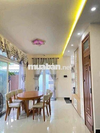 bán nhà 2.5 tầng lô góc Phước Lý
