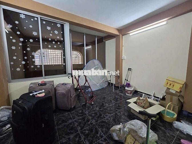 Bán nhà vị trí tiện kinh doanh hẻm xe hơi Nguyễn Thị Tần P2 Q8