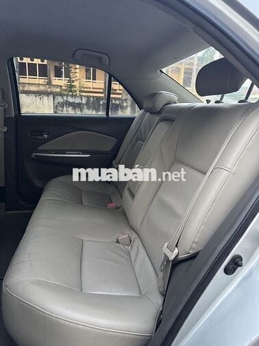 Toyota Vios 2011 1.5G - 100000 km
