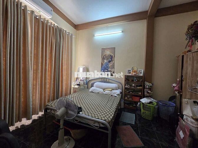 Bán nhà vị trí tiện kinh doanh hẻm xe hơi Nguyễn Thị Tần P2 Q8