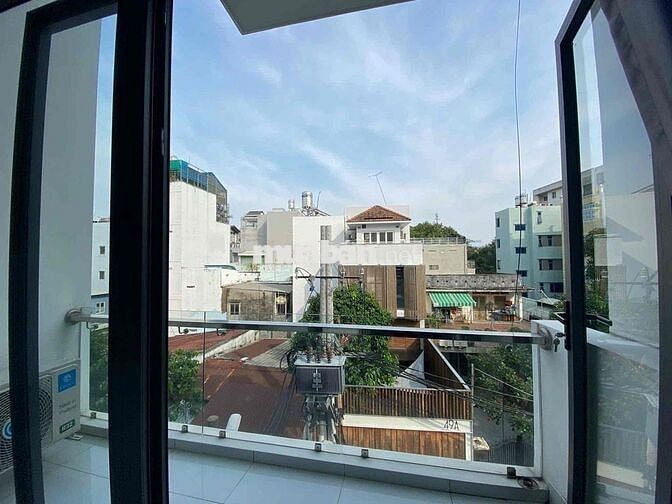CHO THUÊ CH STUDIO BALCON NGAY NGÃ TƯ PHÚ NHUẬN SIÊU THOÁNG