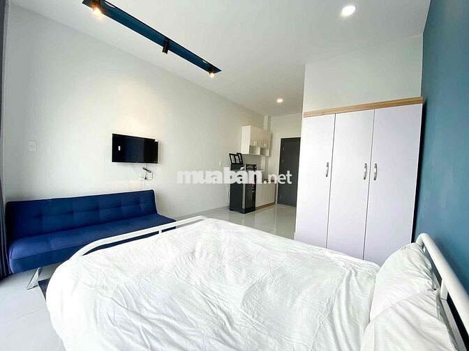 CHO THUÊ CH STUDIO BALCON NGAY NGÃ TƯ PHÚ NHUẬN SIÊU THOÁNG