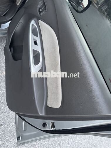 Toyota Vios 2011 1.5G - 100000 km