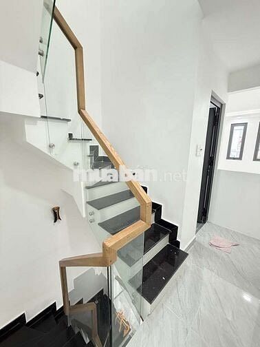 🏡 Nhà Mới 3 Tầng – Sát Mặt Tiền Âu Dương Lân