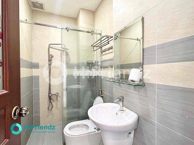 CĂN HỘ MINI SẴN NỘI THẤT CỬA SỔ TRỜI