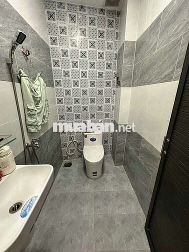 Bán nhà đẹp hẻm thông đường Hoài Thanh P14 Q8