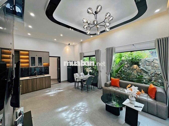 Bán nhà full nội thất kiểu châu âu 2 tầng 55m2