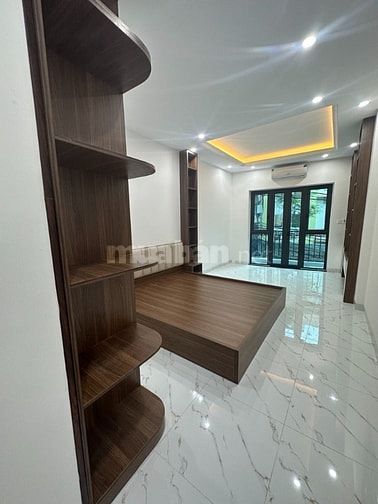 Siêu phẩm nhà Vĩnh Hưng, lô góc 3 thoáng, 6 tầng thang máy, full đồ