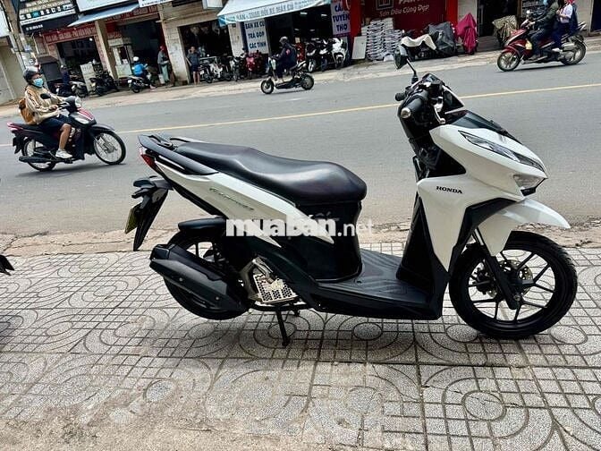 ✳️✳️ Vario 125 trắng đen 2021 xe đẹp có trả góp
