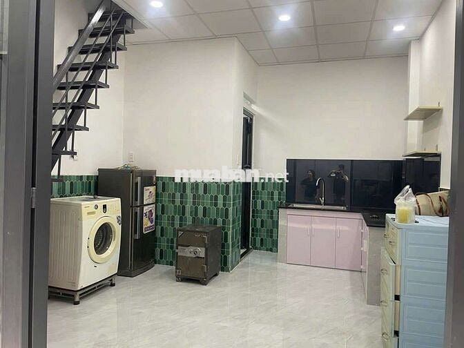 NHÀ NHỎ ĐẦY ĐỦ NỘI THẤT ĐƯỜNG 14 P8 GV