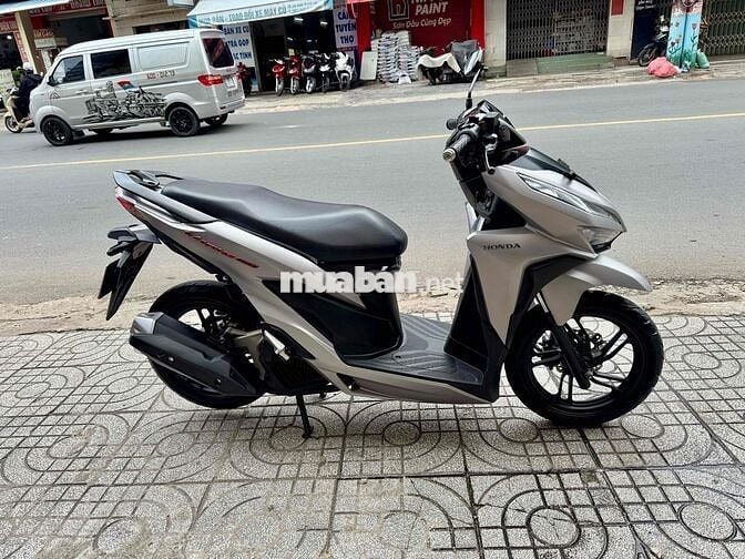 🔴🔴 Vario 150 bạc đen đký 2021 xe đẹp có trả góp