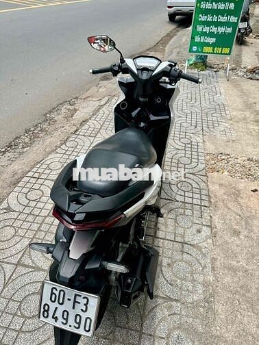 ✳️✳️ Vario 125 trắng đen 2021 xe đẹp có trả góp