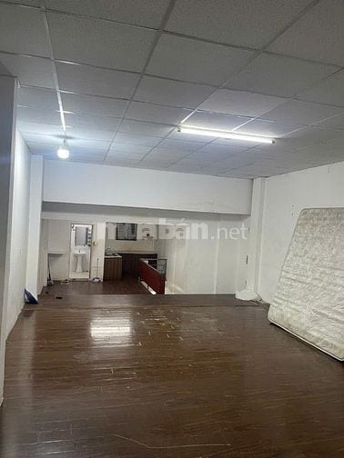 Cho thuê nhà mặt tiền đường số 206D Lê Văn Sỹ, giá 70tr
