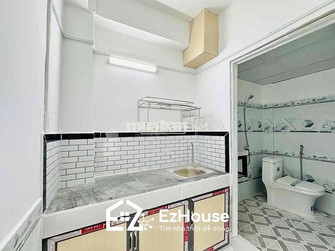 😍CĂN HỘ có NỘI THẤT MỚI - THANG MÁY - PCCC đầy đủ tại NGUYỄN VĂN LUÔNG