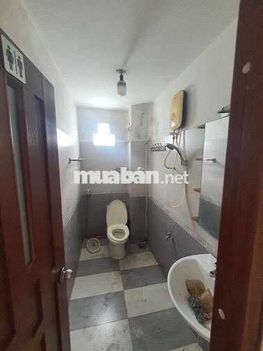 Mặt tiền 100m2 lê thị hồng khu KD ăn uốn sầm uất, mở VPCT ..