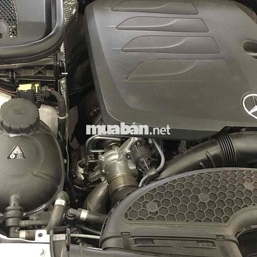 Mercedes Benz E Class 2020 E180 - 22000 km