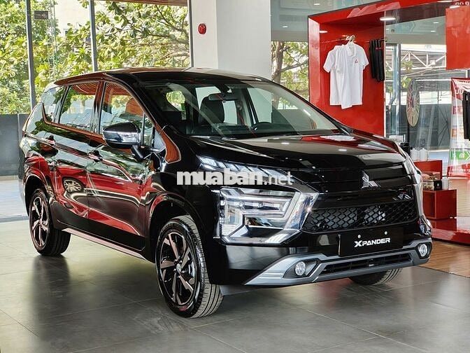 Mitsubishi Xpander Premium Đen 2025 -Giảm kịch sàn