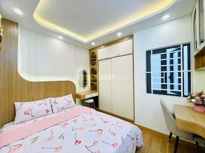 NHÀ XÂY MỚI 4 TẦNG-HẺM THÔNG BÀN CỜ