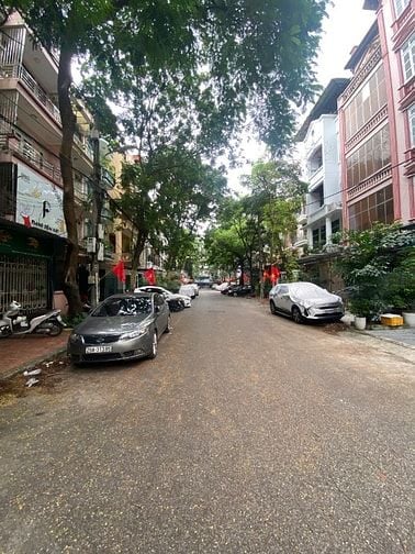 Cho thuê văn phòng phố Trần Đại Nghĩa  Hai Bà Trưng. 3.5 triệu – 30m2 