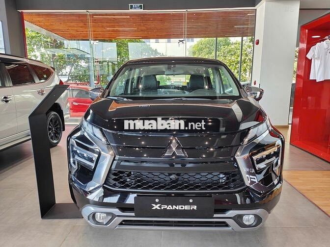 Mitsubishi Xpander Premium Đen 2025 -Giảm kịch sàn
