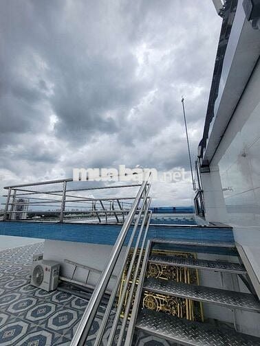 Cho thuê Rooftop - Hồ Bơi Vô Cực *** Tại Quận 7