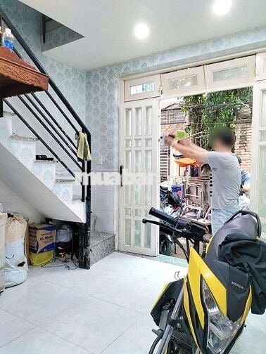 [SÁT Q.1] HẺM RỘNG_NHÀ CỨNG CÁP_THUẬN TIỆN DI CHUYỂN VÀO TRUNG TÂM