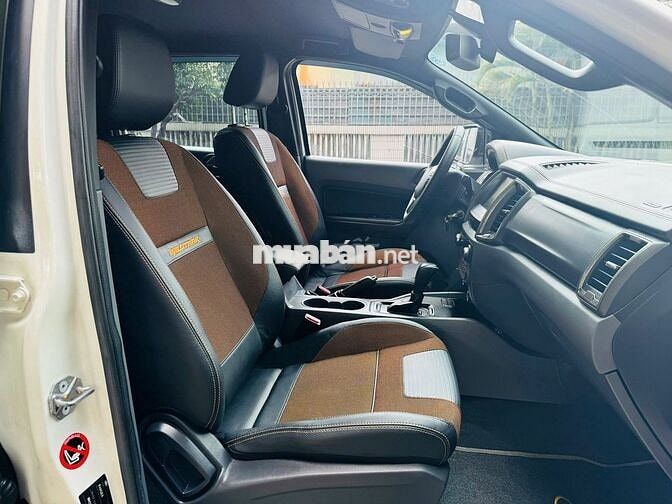 🔴 FORD RANGER WILDTRAK 3.2L 4x4 AT - Giá Còn TL