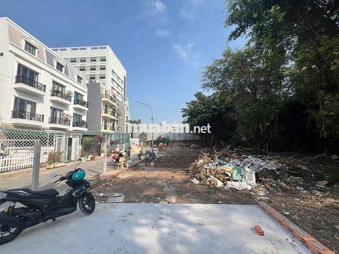 Đất thổ cư - hướng Đông - đường xe hơi - HHG - Phường Thạnh Lộc - Q12