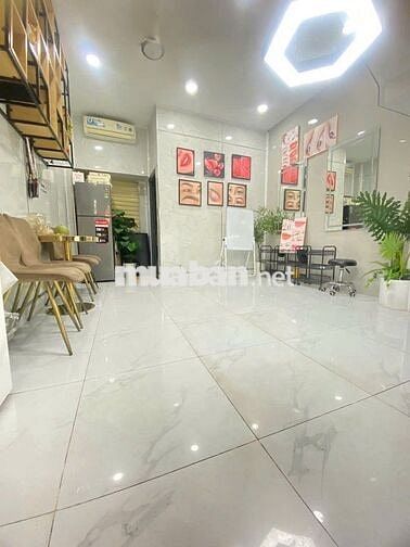 Mặt Tiền 10 Nguyễn Công Hoan, P7, Phú Nhuận - 4x20m- 4 Lầu