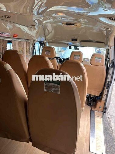 Ford Transit 2014 bản thường 16 chỗ