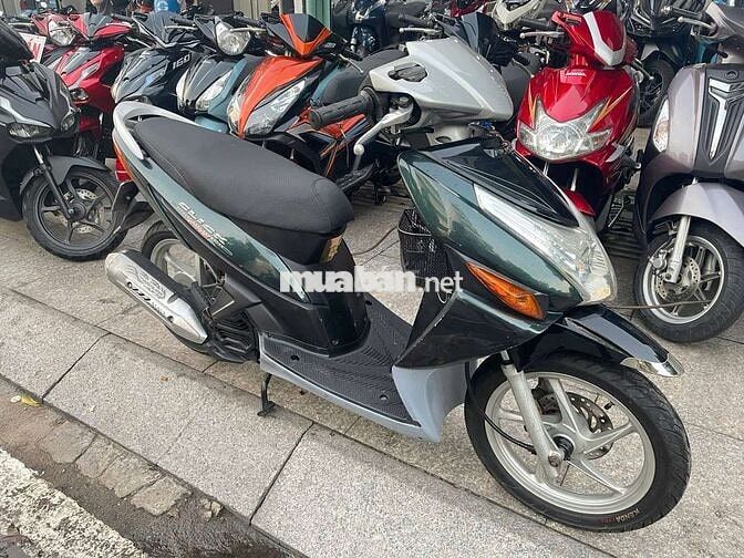 Honda click 2010 mới 90% biển số thành phố