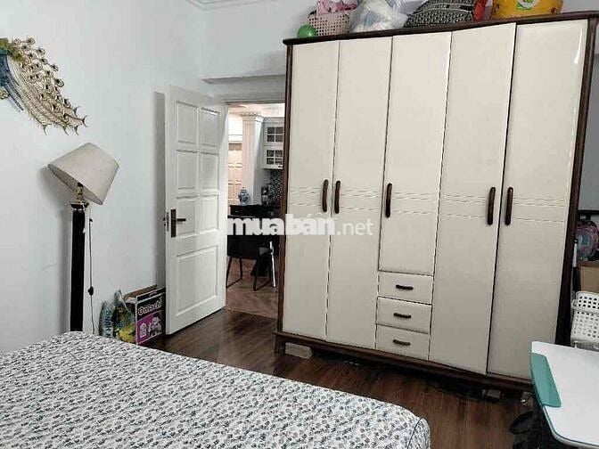 Bán Căn Chung Cư Vimeco Nguyễn Chánh 130m2 3pn 2wc.