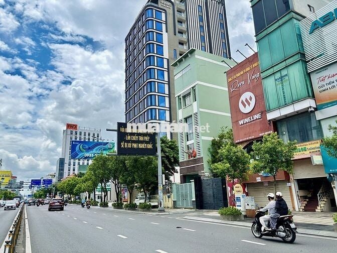 MẶT TIỀN NGUYỄN VĂN TRỖI - 8x15m - 3 TẦNG ỐP KÍNH ĐẸP