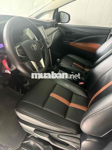 Toyota Innova 2017 số sàn xe gia đình