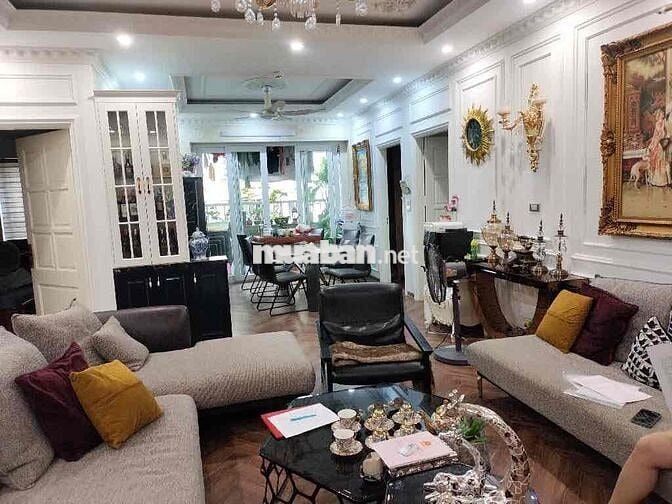 Bán Căn Chung Cư Vimeco Nguyễn Chánh 130m2 3pn 2wc.