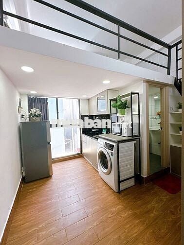 Căn hộ duplex máy giặt riêng cửa sổ lớn nội thất cao cấp ở Phú Nhuận
