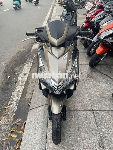 Honda air blade Thái Fi 2010 mới 90% biển số TP
