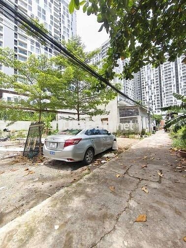 LÔ ĐẤT NGAY CHUNG CƯ ĐỐI DIỆN VẠN PHÚC 4X13.5 53.3M2 SỔ MỚI
