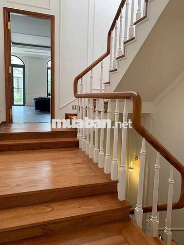 BIỆT THỰ PHONG CÁCH CHÂU ÂU ĐƯỜNG CAO THẮNG PHƯỜNG 12 QUẬN 10