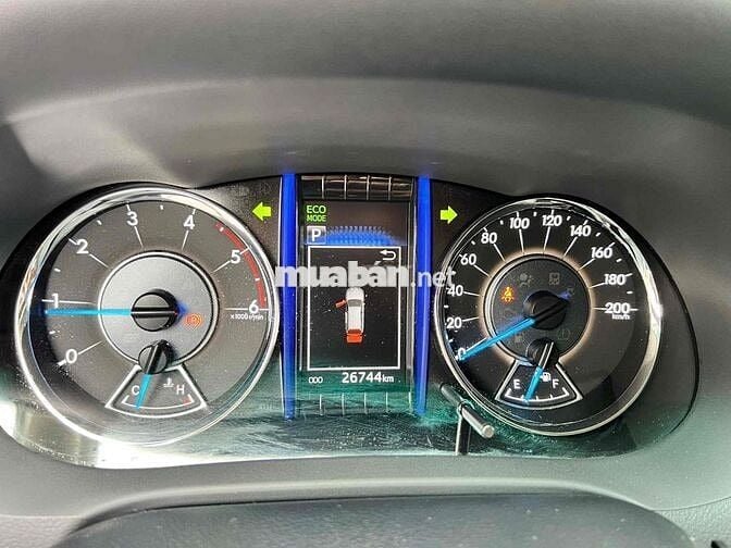 Toyota Fortuner 2020 2.4G 4x2 AT - 26700 km