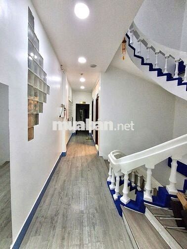 Nhà trệt 3 lầu Góc 2 Mặt Tiền đường Trần Hưng Đạo 45 triệu